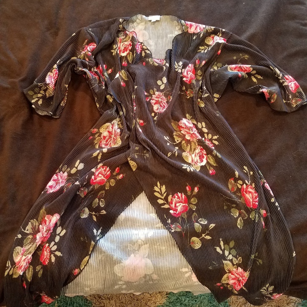 Lularoe Shirley